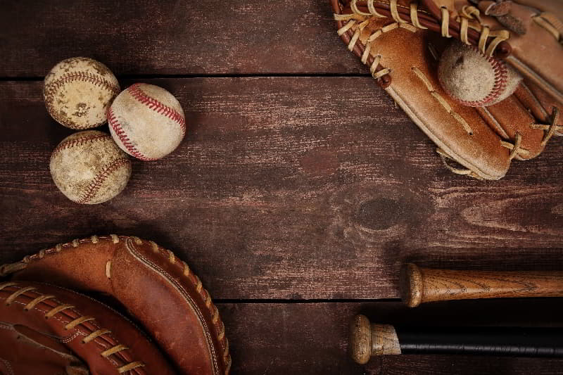 Steps to Break in a Composite Bat for Baseball & Softball Bats